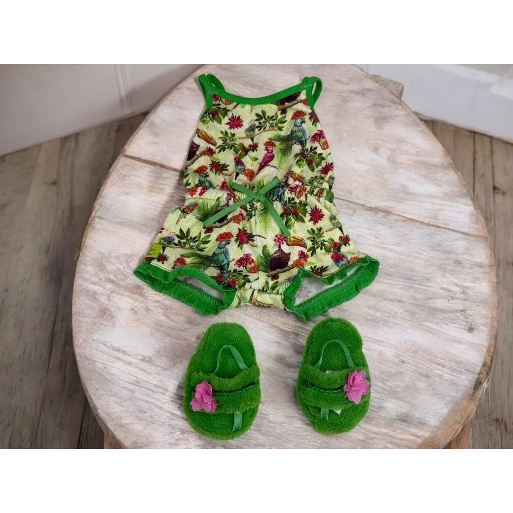 American Girl 2016 GOTY Lea's Rainforest Dream Pajamas (PJ, Sandals) Retired NIB